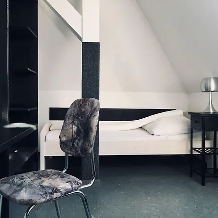 Konukevi Akropolis 3*