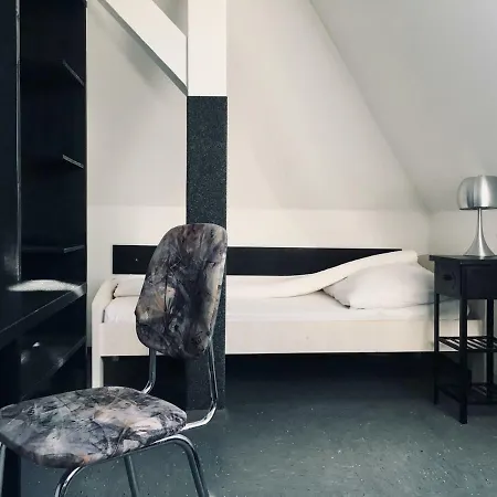 Akropolis Konukevi 3*