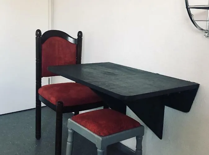 Akropolis Pensión 3*